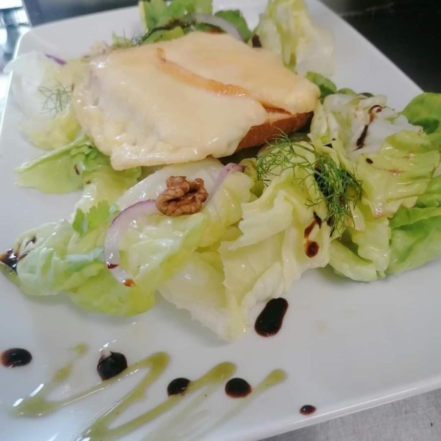 Logis Hotel & Restaurant Du Chemin Des Dames Corbeny 外观 照片