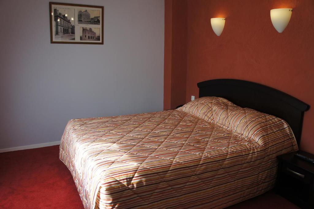 Logis Hotel & Restaurant Du Chemin Des Dames Corbeny 客房 照片