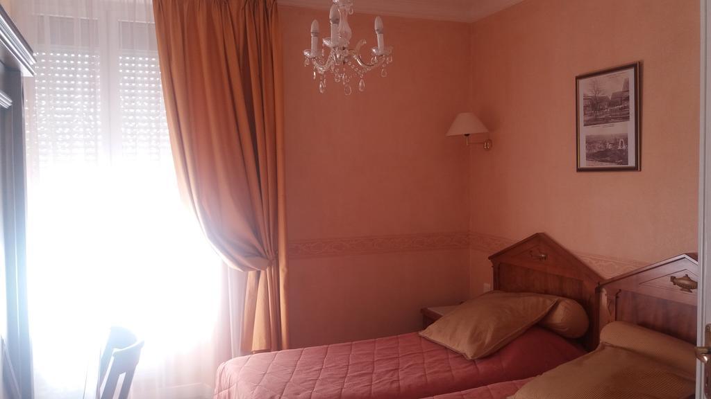 Logis Hotel & Restaurant Du Chemin Des Dames Corbeny 外观 照片